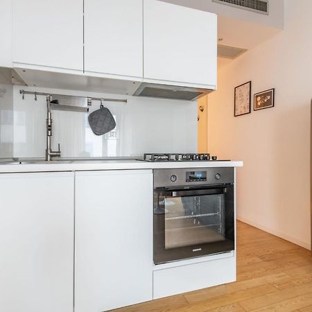 Easylife - Sofisticato Monolocale Con Terrazzino Nel Cuore Di Porta Venezia Mailand Exterior foto